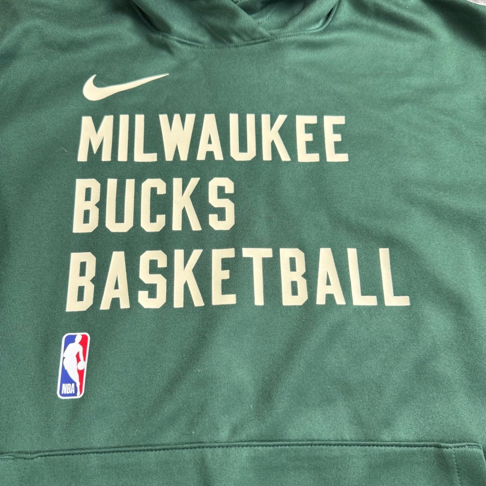 Nike Milwaukee Bucks Basketball Hoodie Medium Hunter Green NBA Dri-FIT - Picture 3 of 7